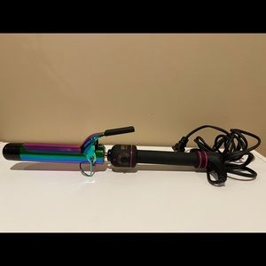 NWOT Hot Tools Rainbow Curling Iron